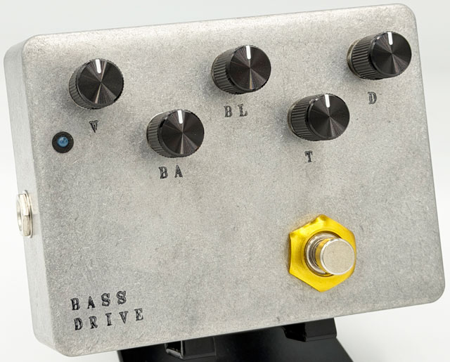 BASS DRIVE / ベース用オーバードライブ&プリアンプ