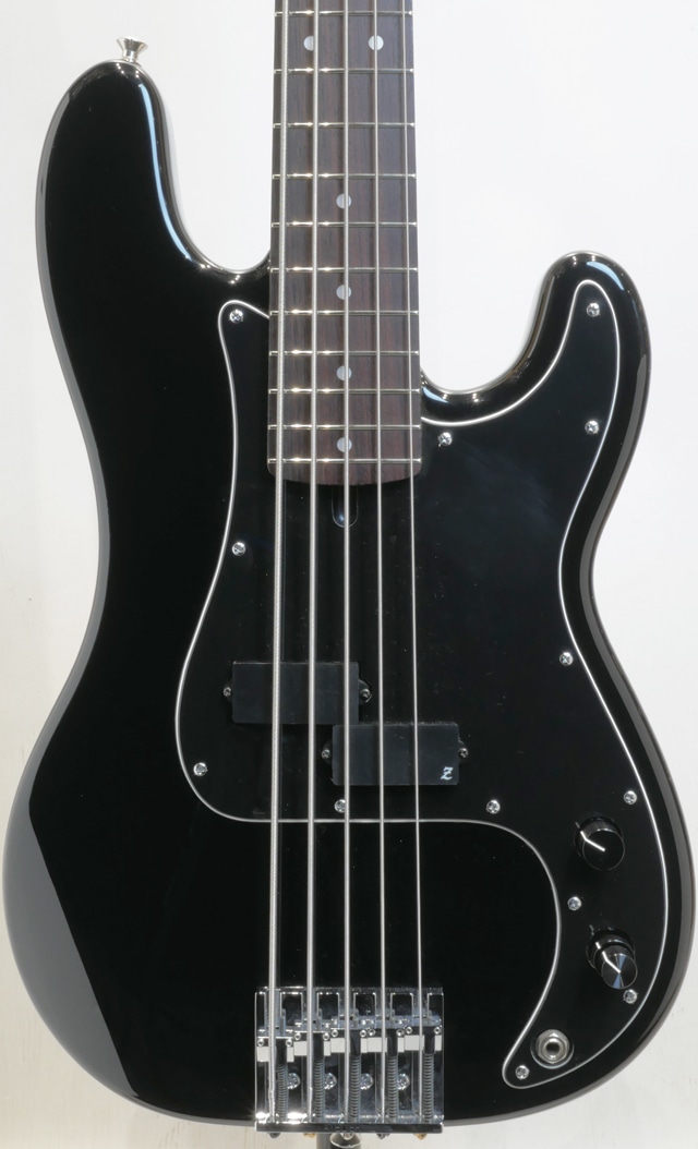 P-5 Custom Black