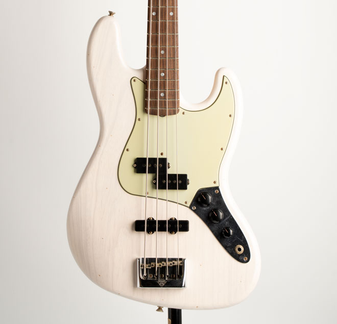 2025 Limited Edition Jazz Bass Special Journeyman Relic White Blonde