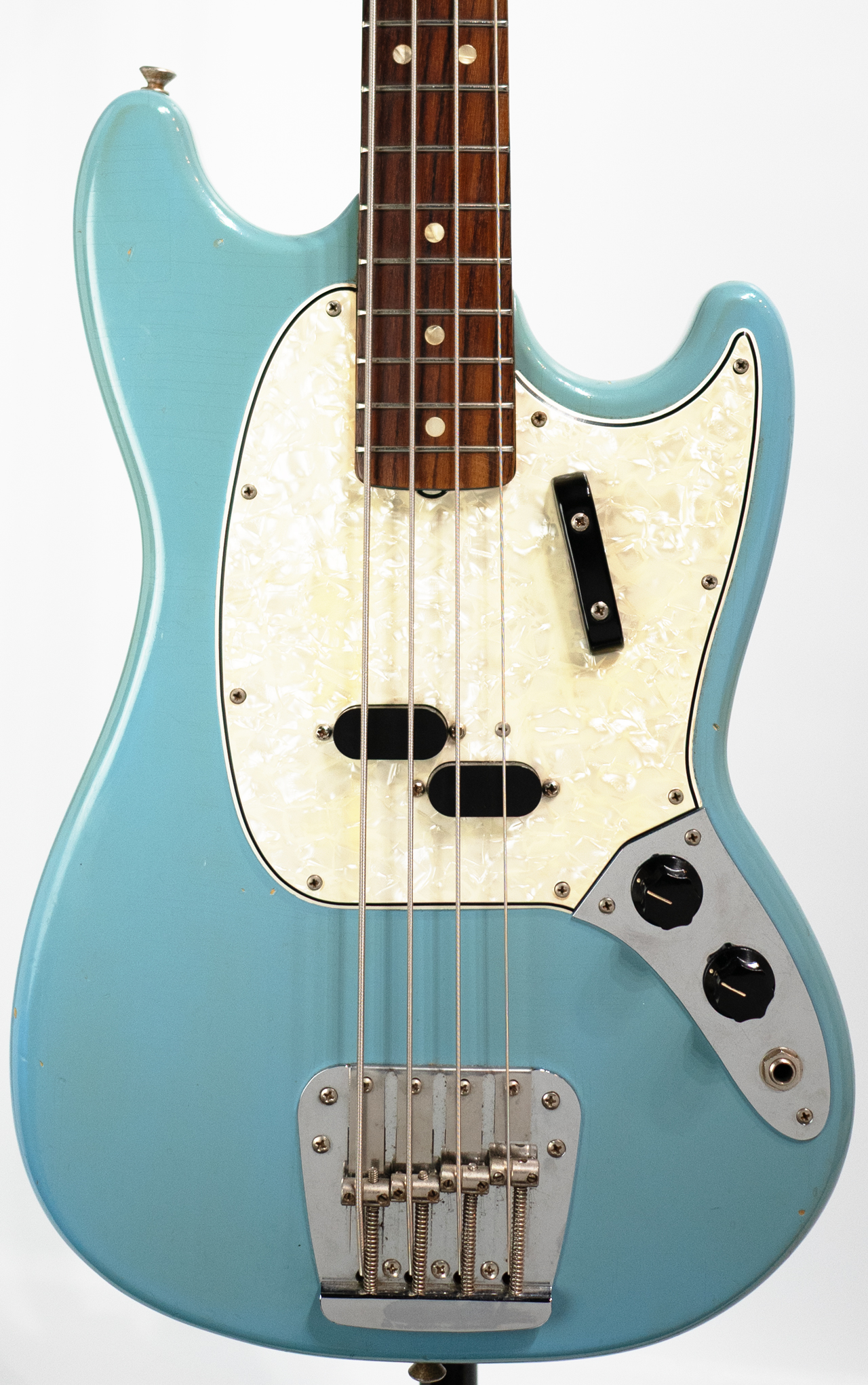 Mustang Bass 1966 / Daphne Blue