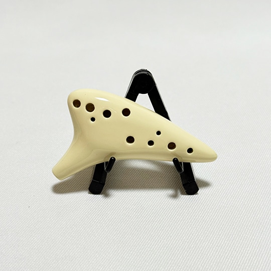 ミニチュア楽器 オカリナ 木製 ベージュ