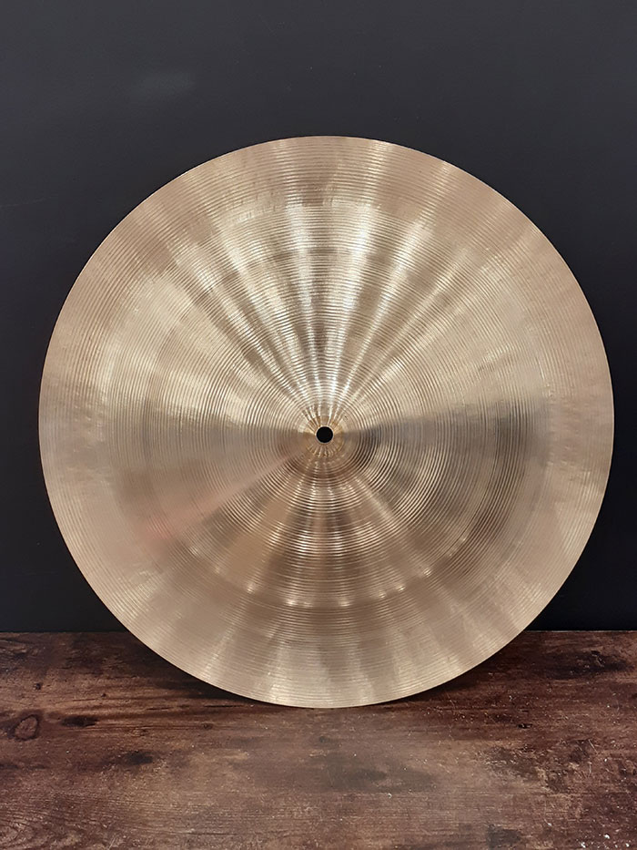 【中古品】AA 18" Chinese  1,299g [新ロゴAA18C]
