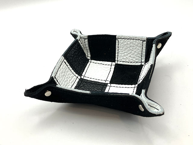 レザーピックトレイ 【パッチワークデザイン (ブラックチェッカー)】