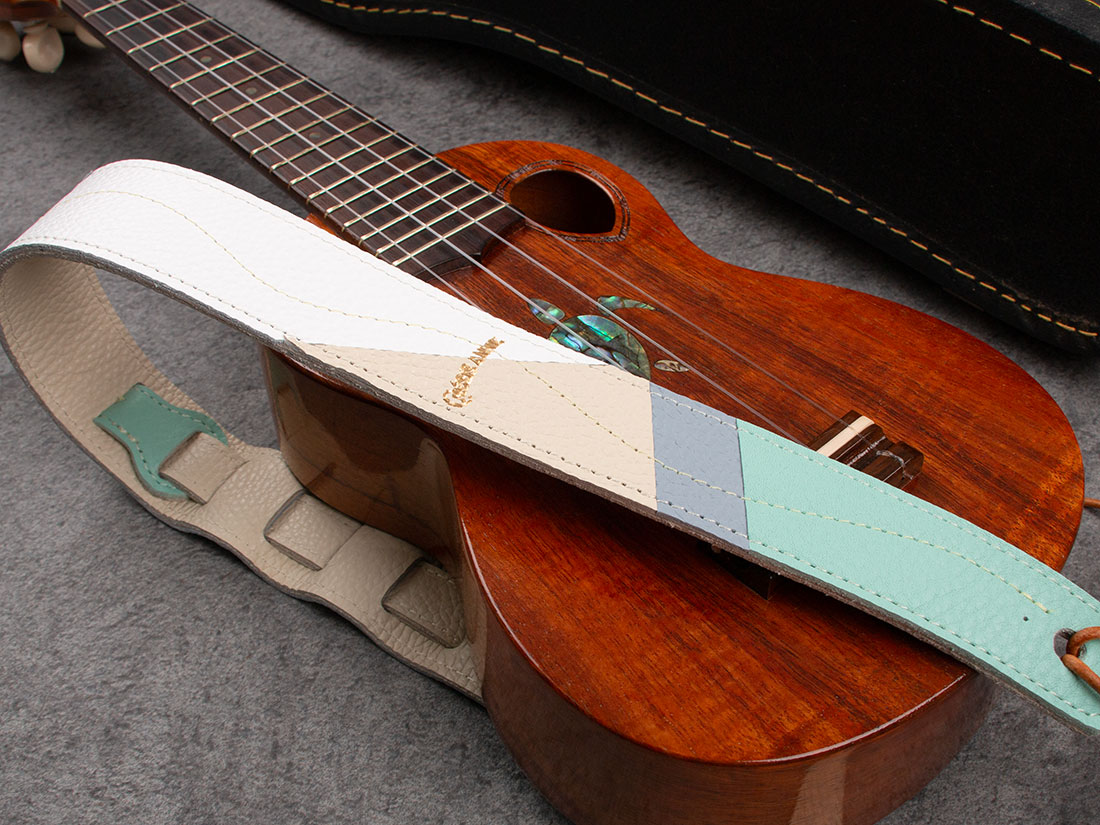 ウクレレ レザーストラップ パッチワークデザイン Mintgreen × White