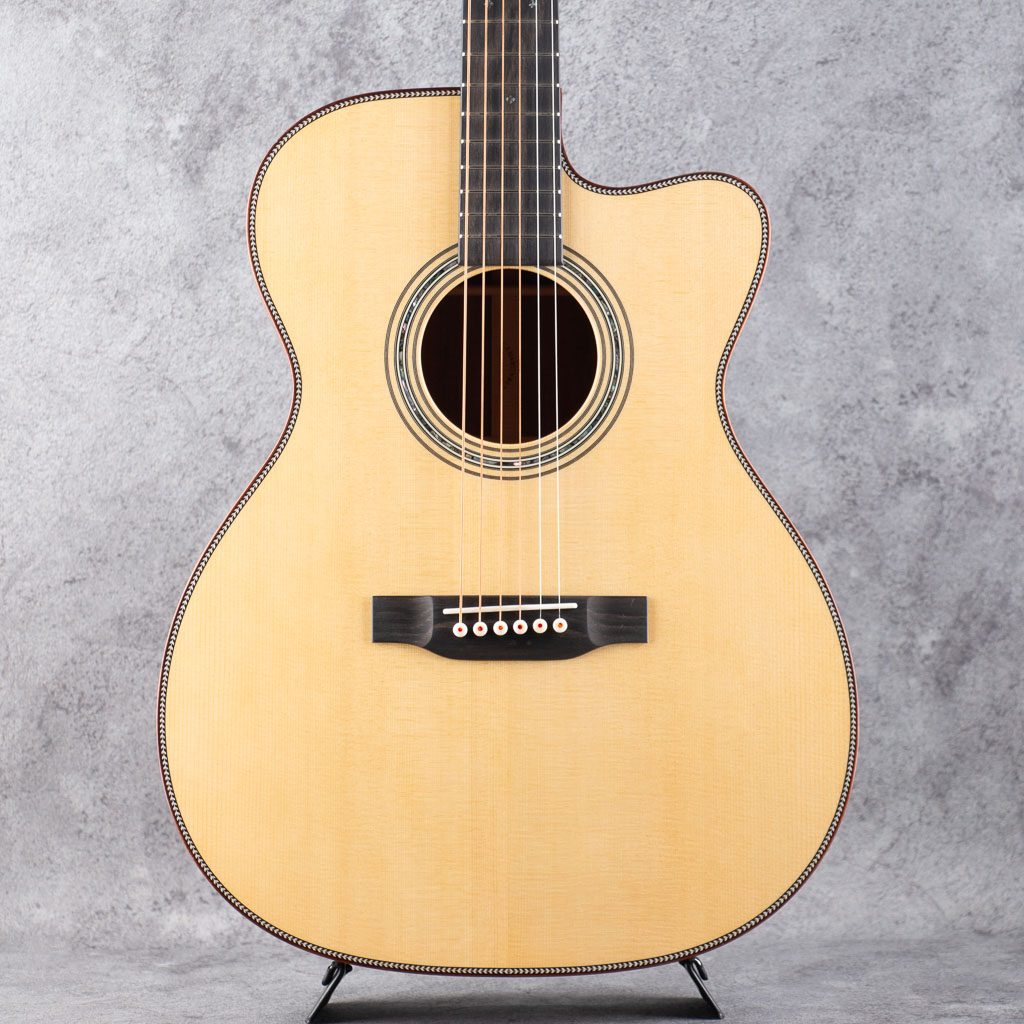 CTM OM-28K Premium High Altitude Swiss Spruce Premium Exceptional Broad Figured Koa