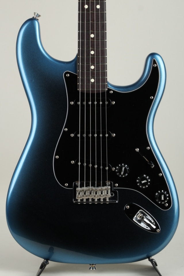 American Professional II Stratocaster Rosewood Fingerboard Dark Night 2022