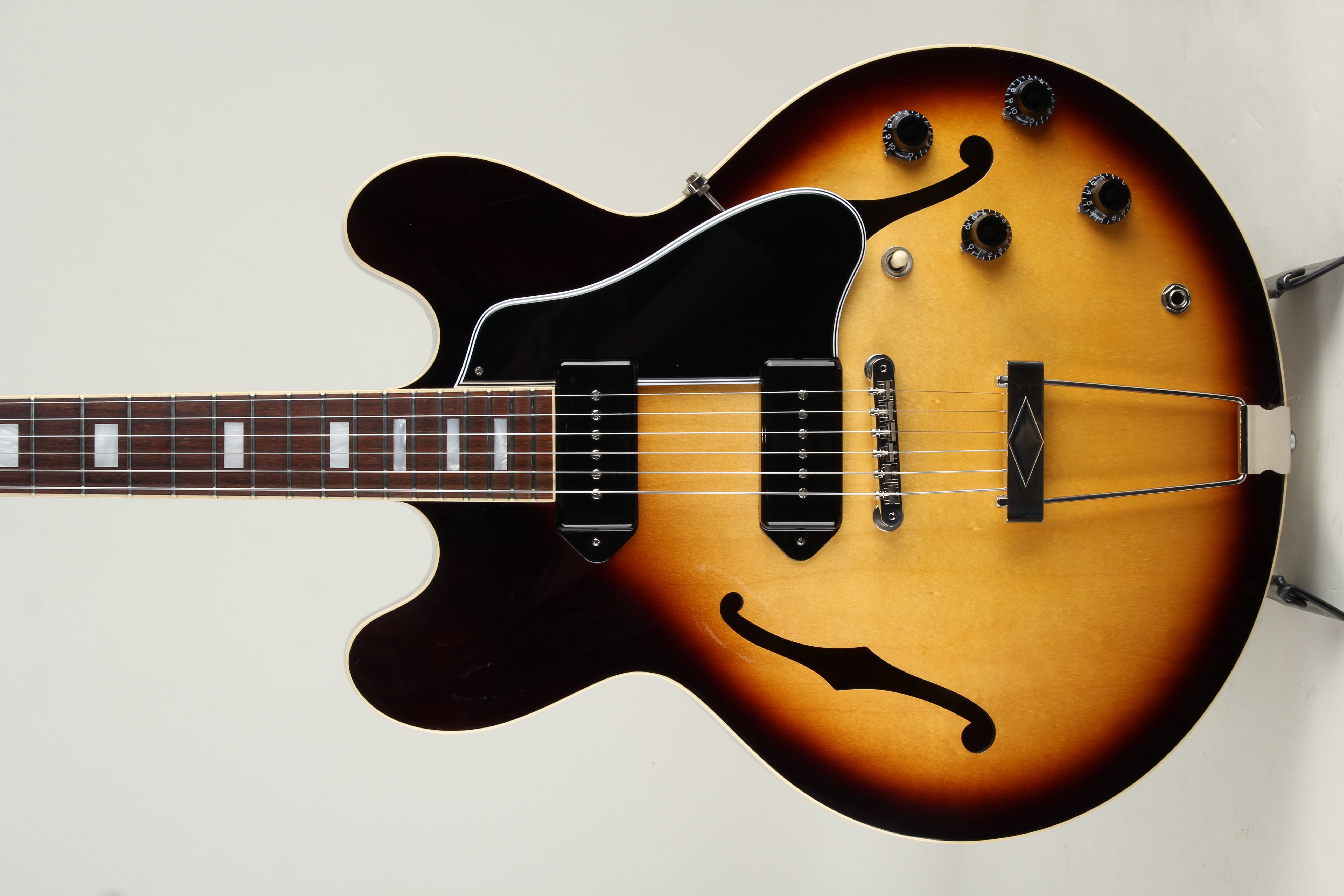 ES-330 Tobacco Sunburst 2024