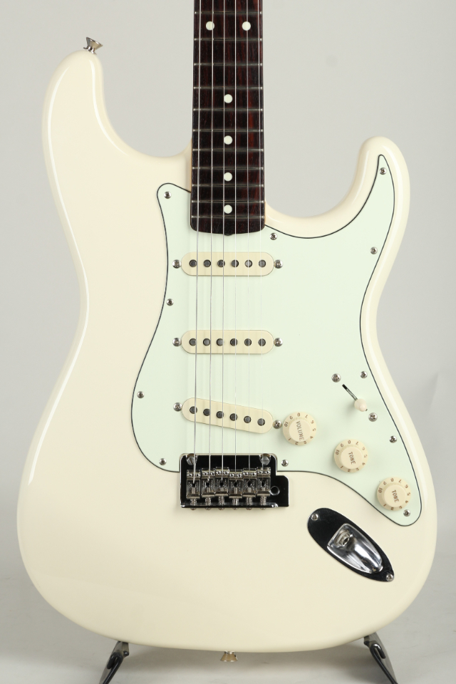 Made In Japan Hybrid '60s Stratocaster Vintage White 2017