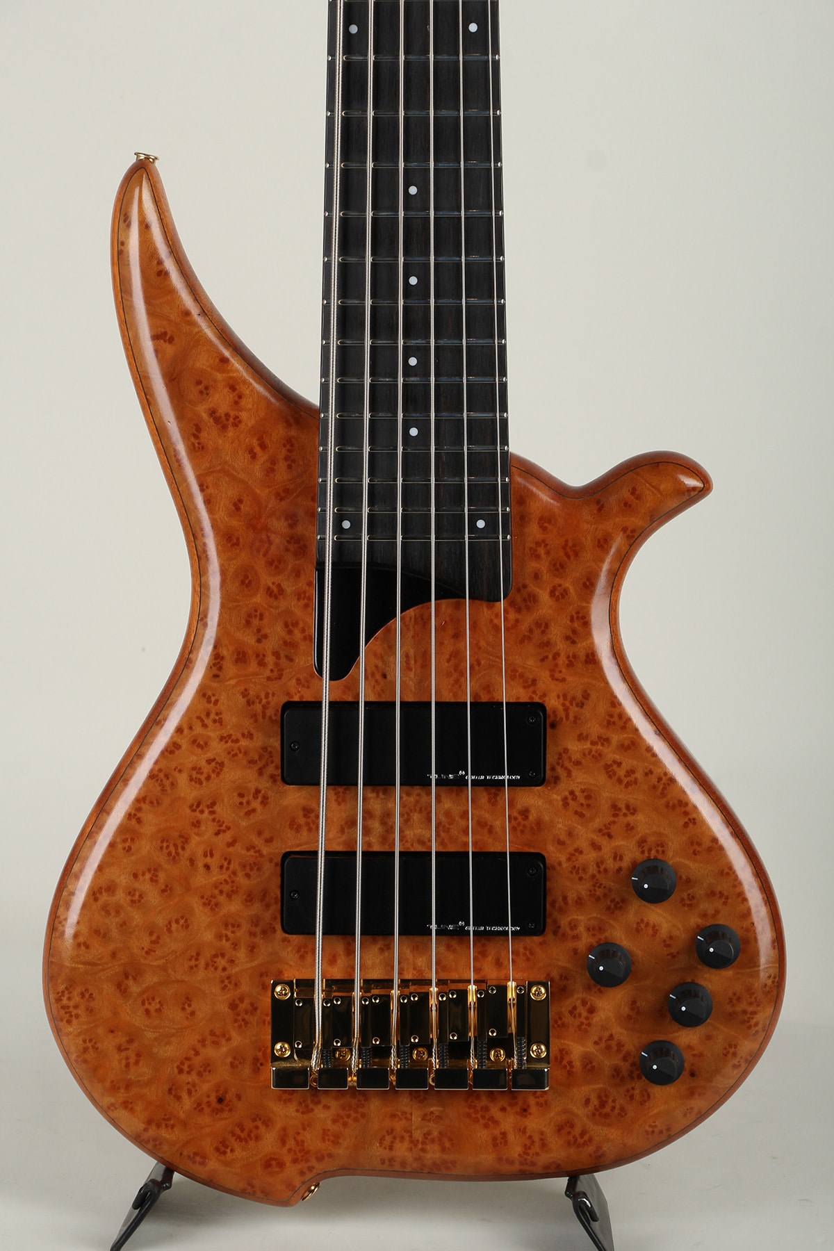 TWB-6 EX Camphor Burl