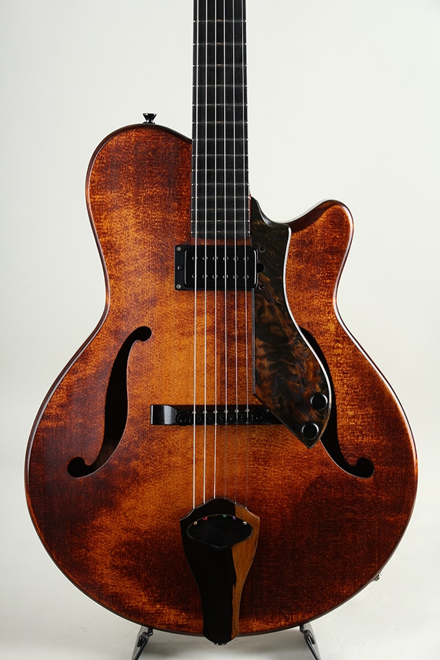 Arcus Thinbody Archtop - Urushi