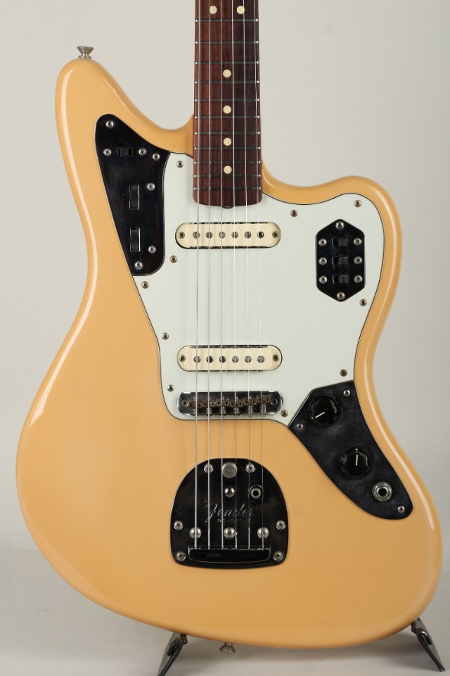 American Vintage ‘62 Jaguar Shell Pink 2000