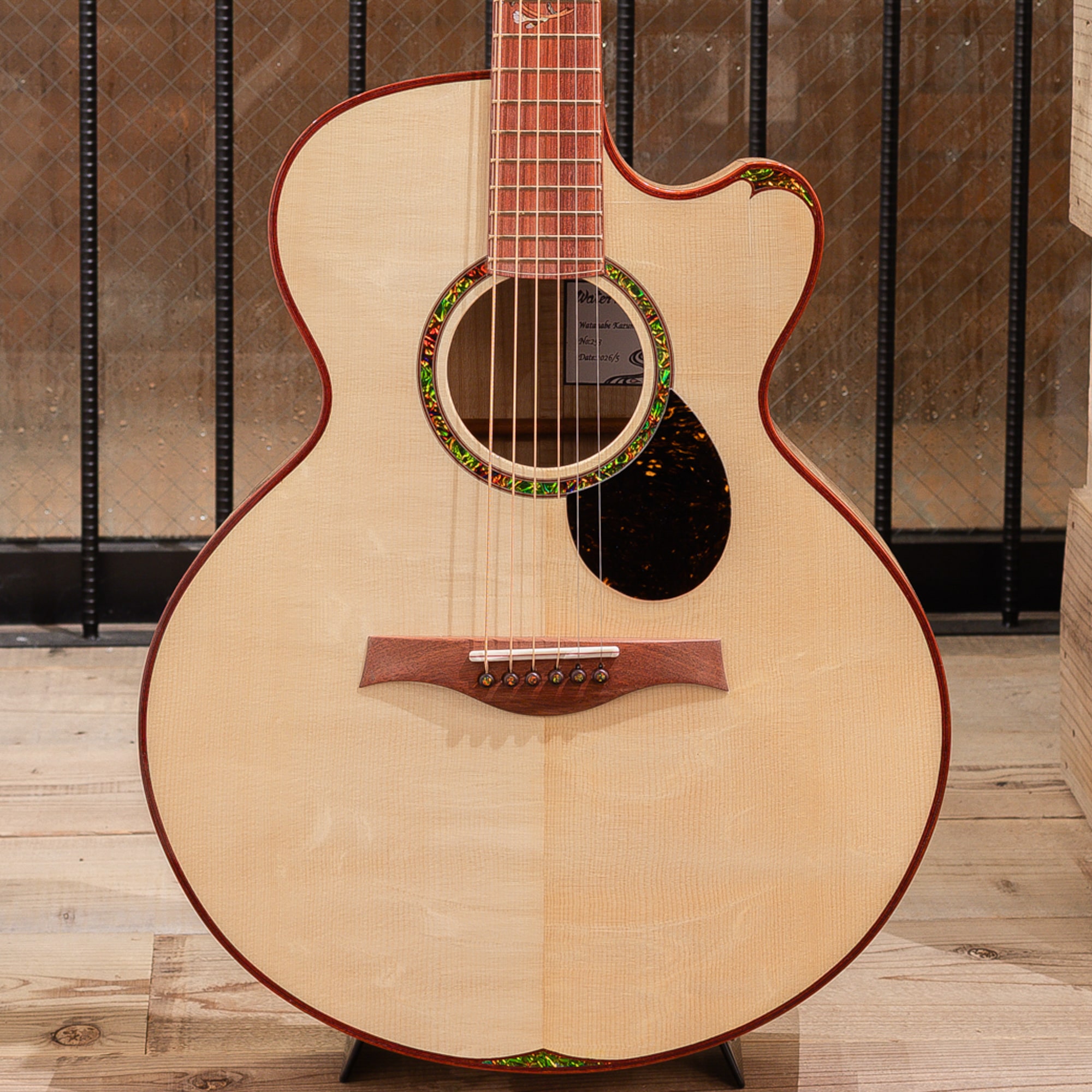 Watanabe Kazumi Model Curly White Ash -30th Anniversary-