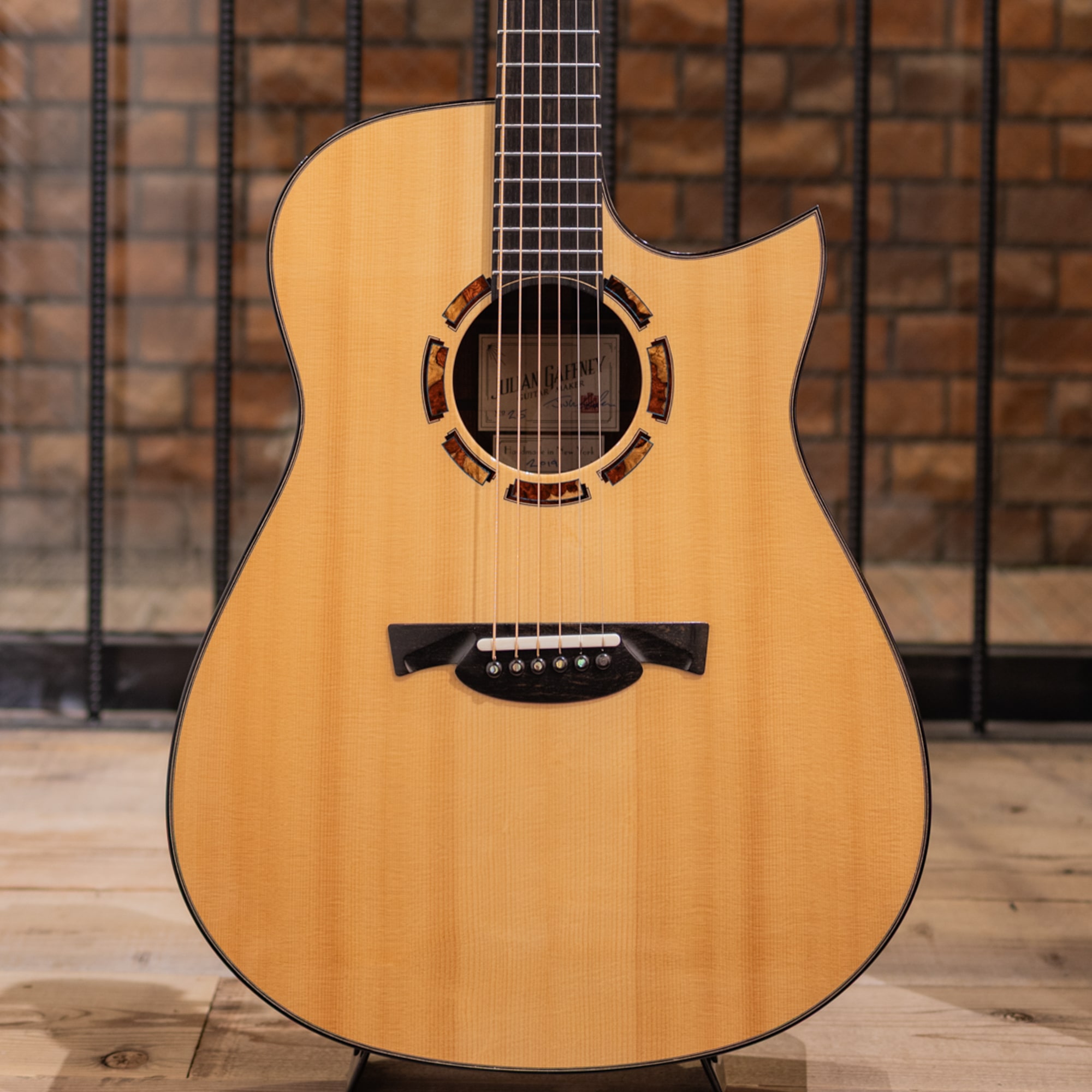 Modified-D Cutaway Madagascar Rosewood / 2019