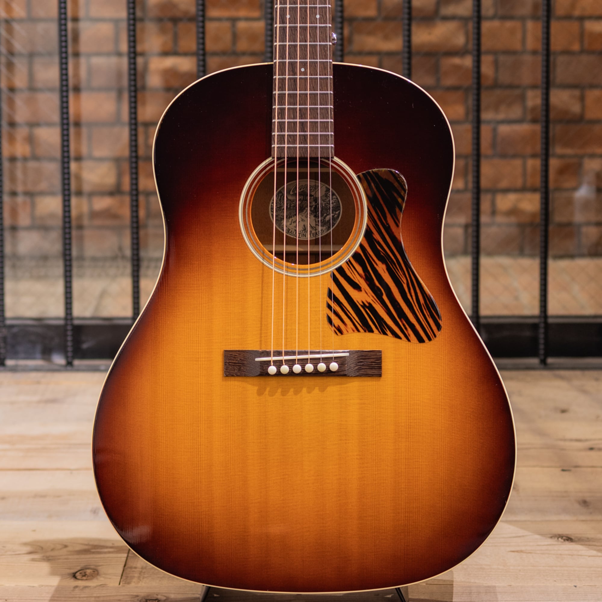 CJ35 SB Sunburst Top / 2014