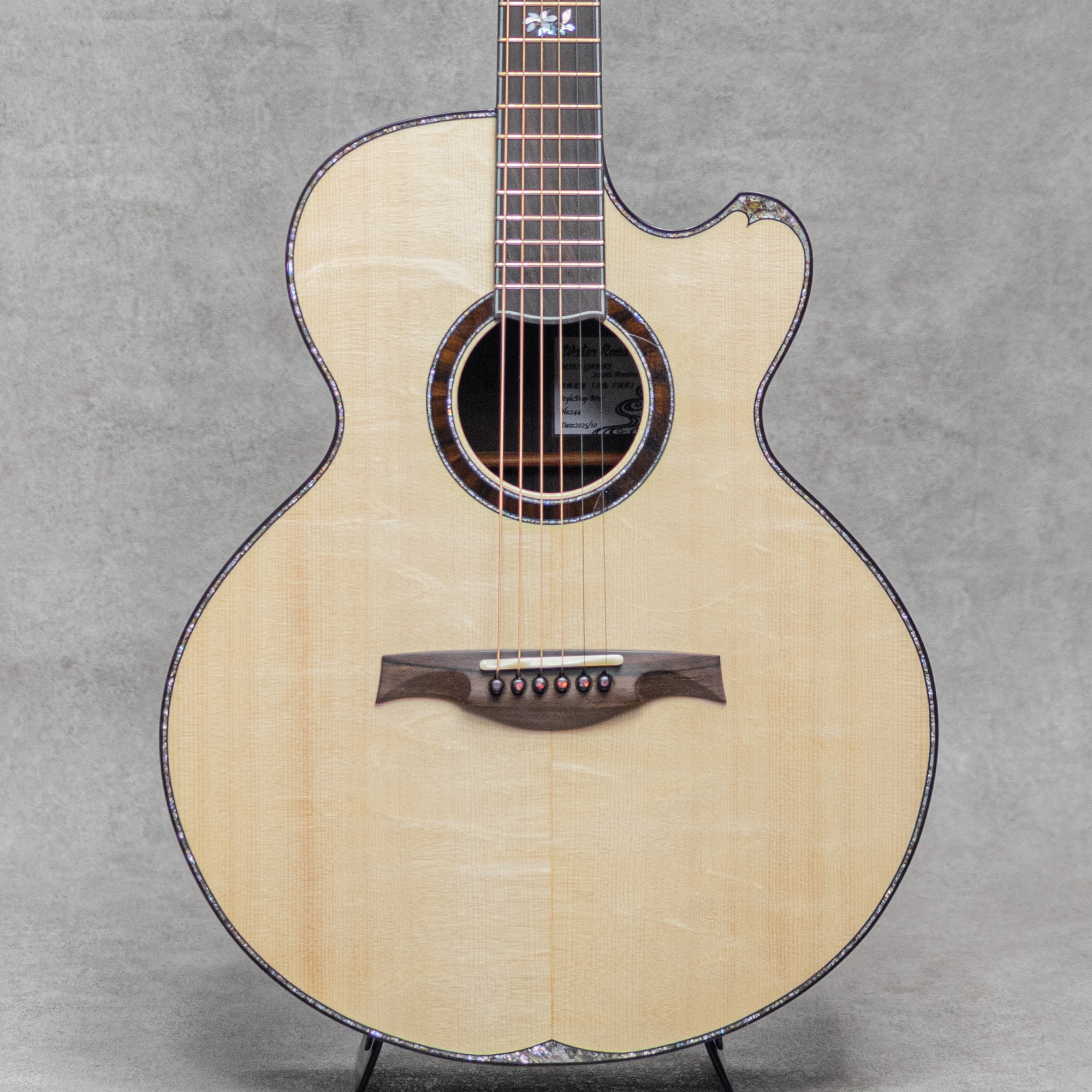 WATER ROAD GUITARS/AKIO MASUDA製作ギター一覧｜ 三木楽器公式