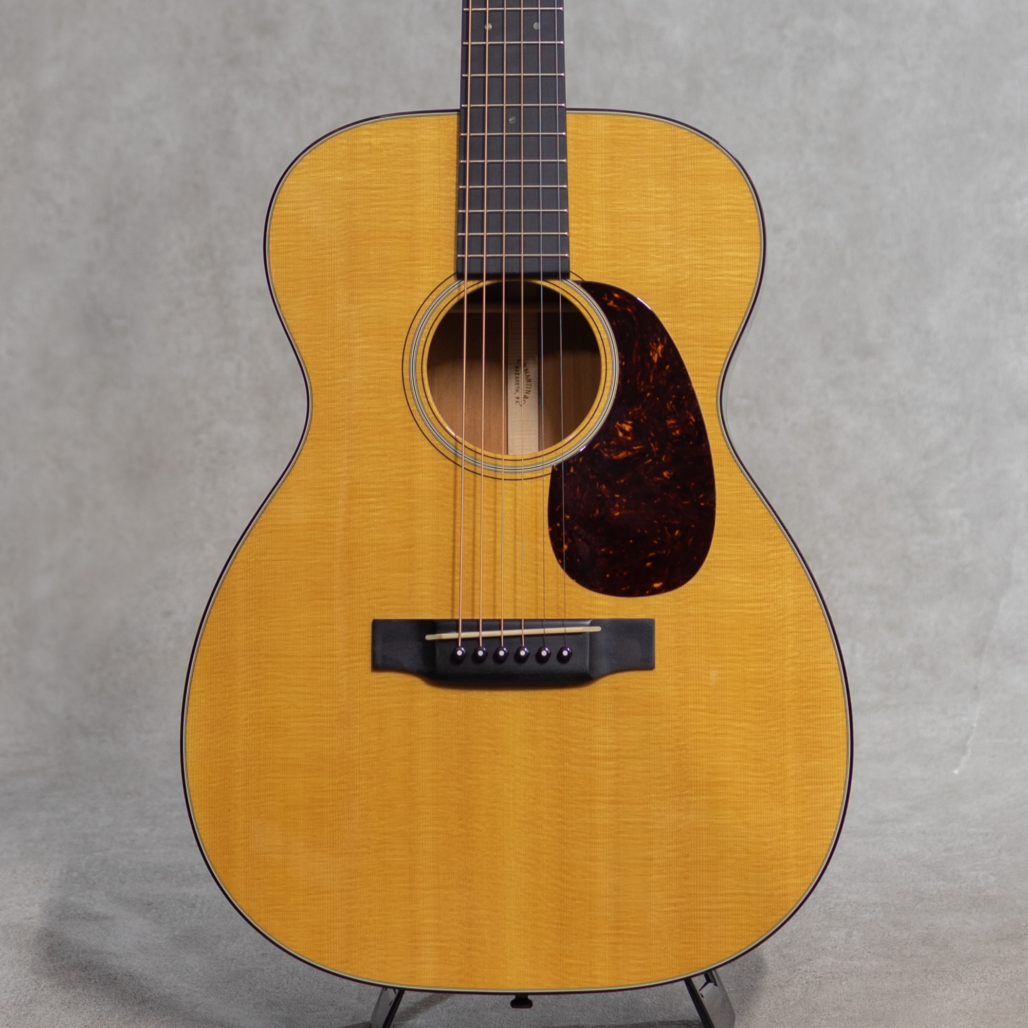 OO-18V / 2015