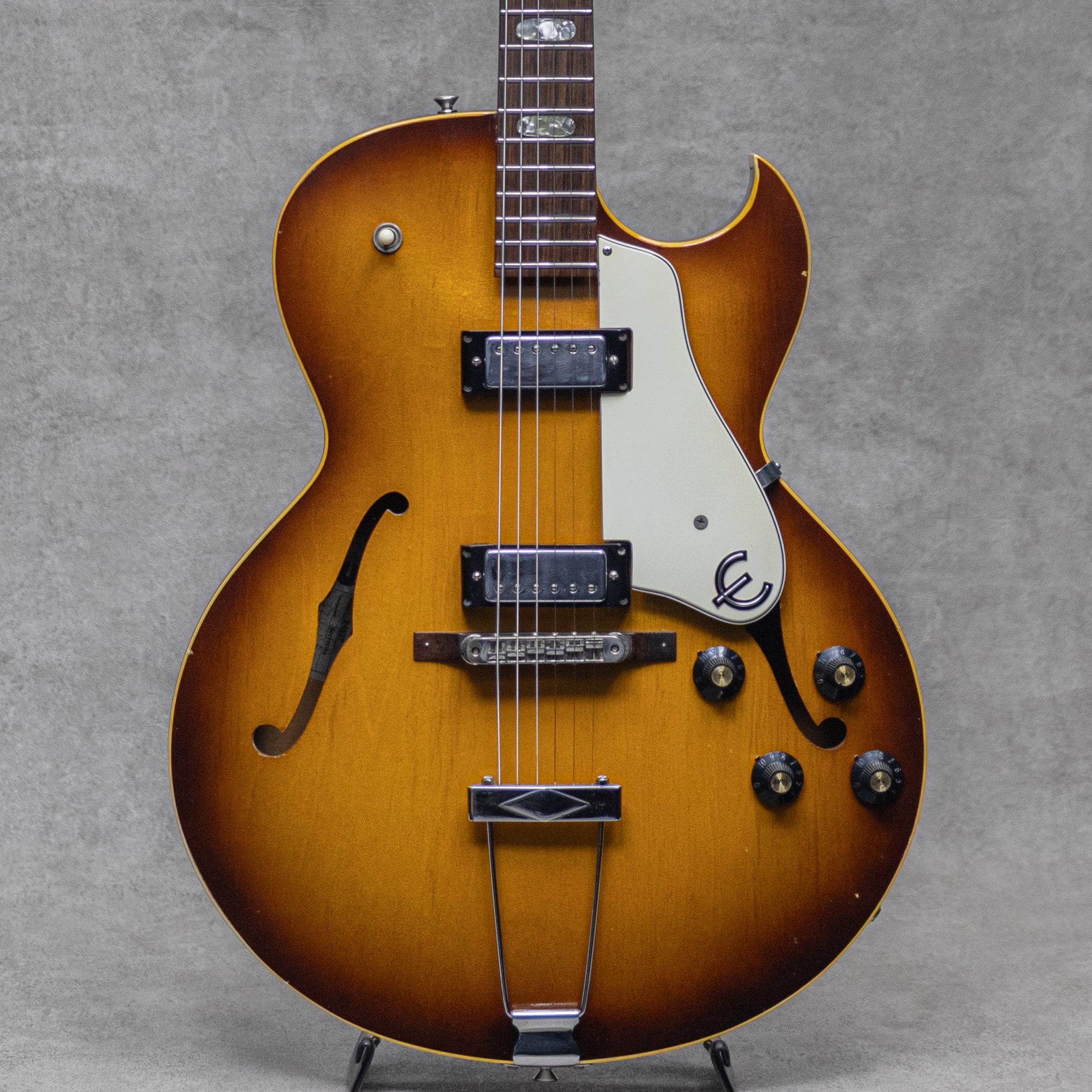 E452TD Sorrento Sunburst / 1967