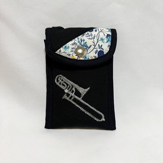 トロンボーンマウスピースポーチ　羊毛フェルト刺繍入り<ブルー>
